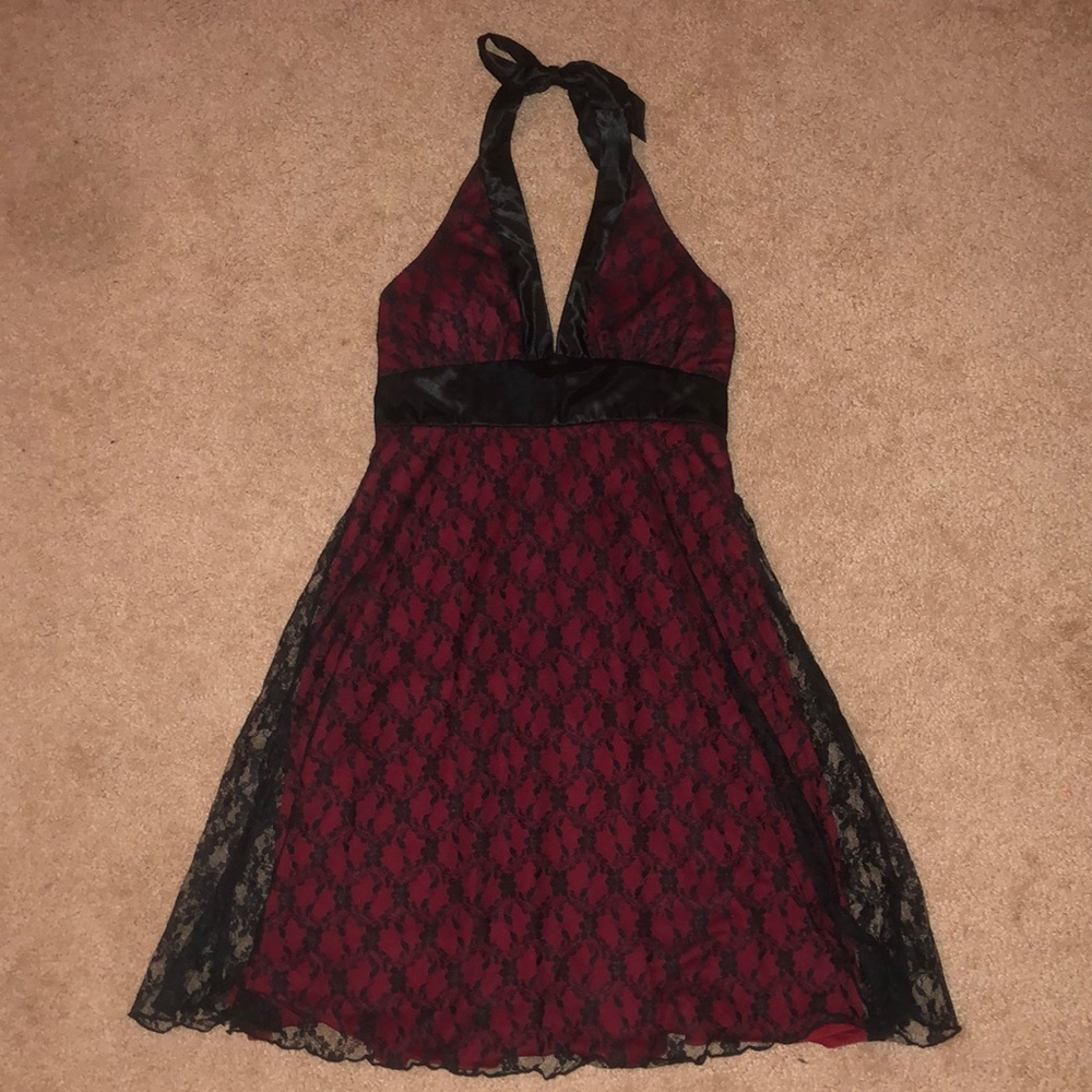 Lace dress